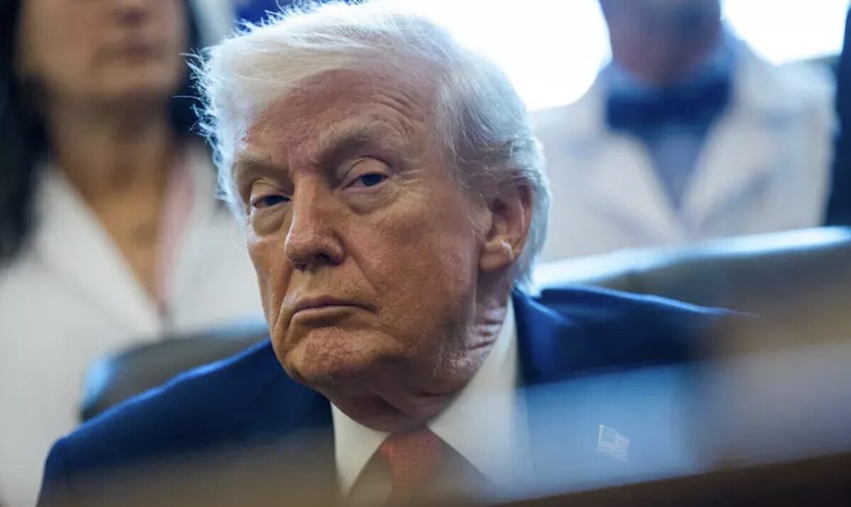 Trump scuote il mondo: “Dazi del 25% a chiunque faccia affari con l’Iran”