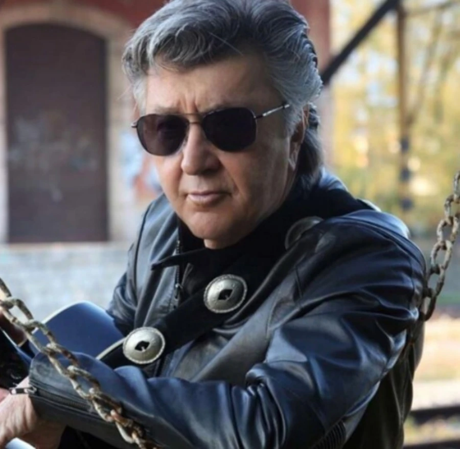 Bobby Solo, ritratto del cantante