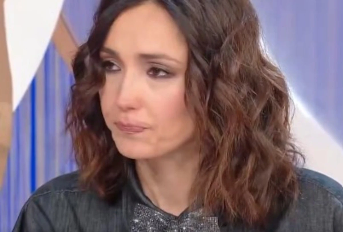 Caterina Balivo nello studio di La volta buona su Rai 1