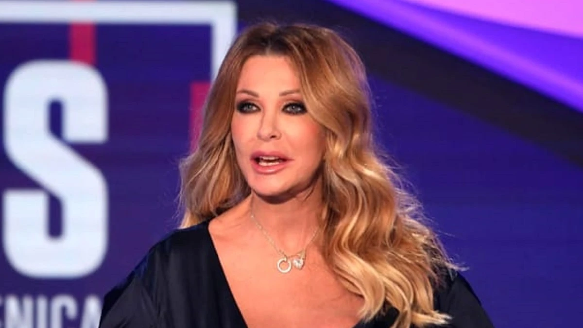 si 232 saputo tutto paola ferrari l8217indiscrezione dopo quasi 30 anni di matrimonio da Thesocialpost.it si 232 saputo tutto paola ferrari l8217indiscrezione dopo quasi 30 anni di matrimonio