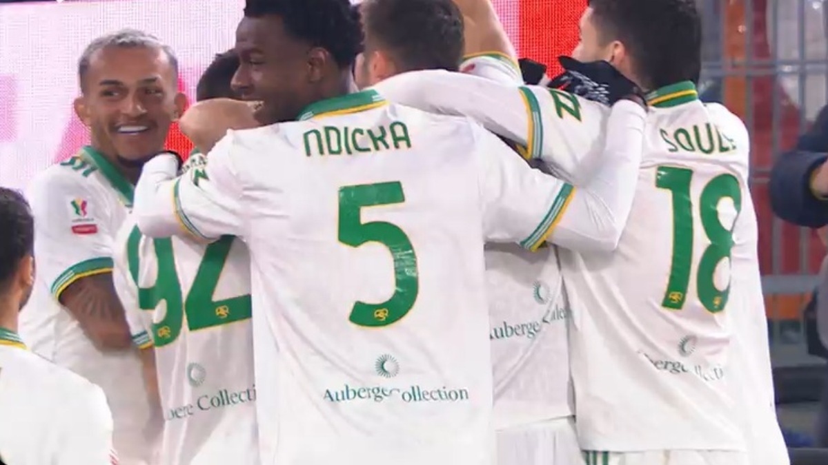 Clamoroso all’Olimpico: a 16 anni scende in campo e succede di tutto! Impressionante