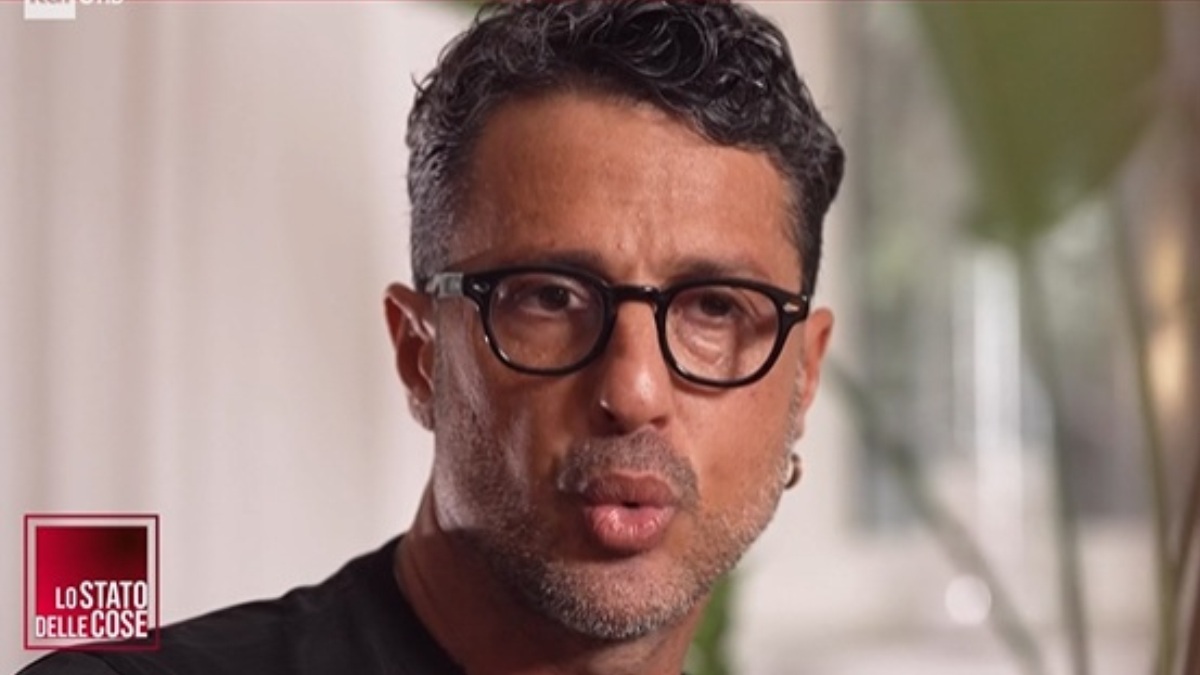 guerra mediaset corona youtube blocca falsissimo per copyright da Thesocialpost.it guerra mediaset corona youtube blocca falsissimo per copyright