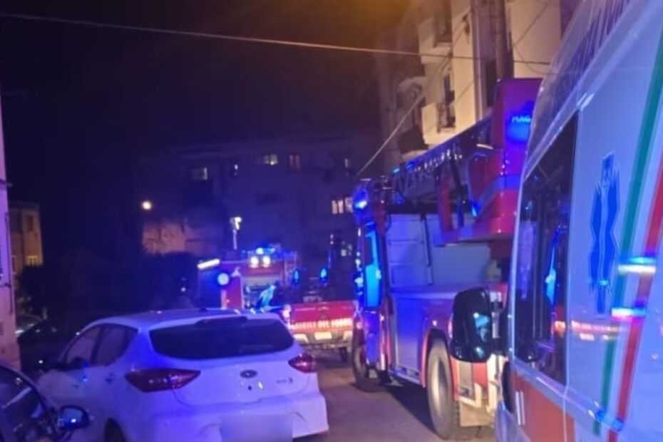 incendio casa 4 persone
