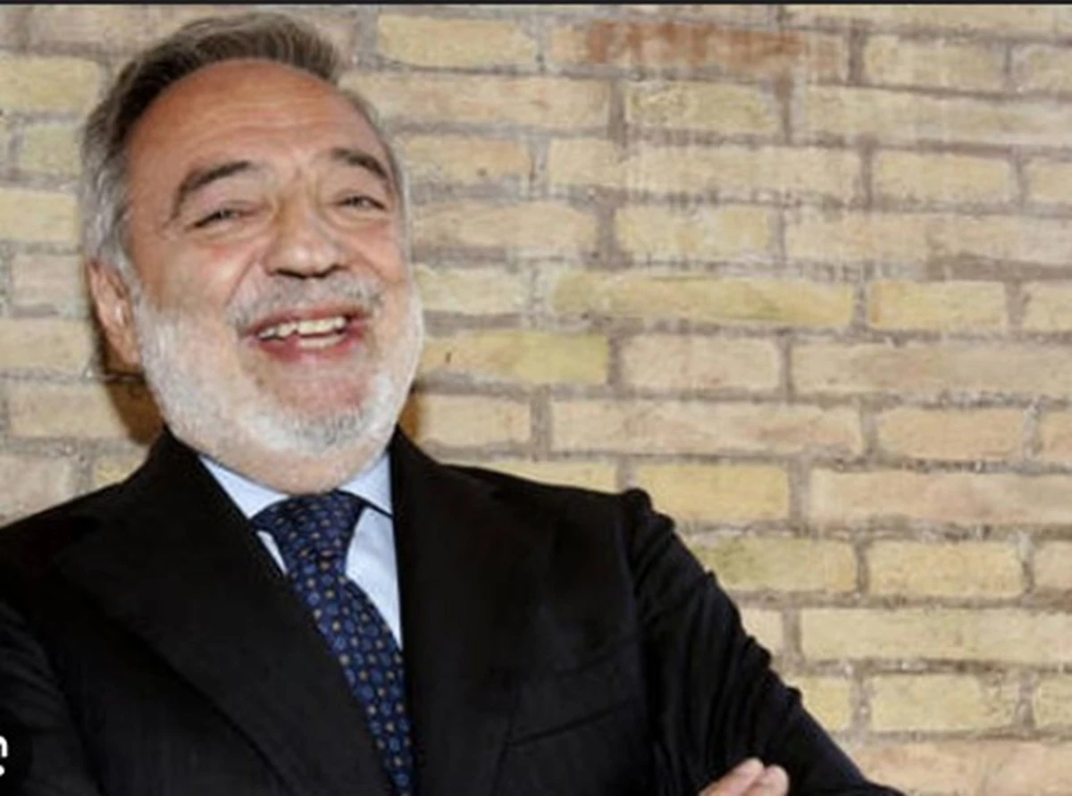 Luigi Gino Nicolais in qualità di presidente del Consiglio nazionale delle ricerche