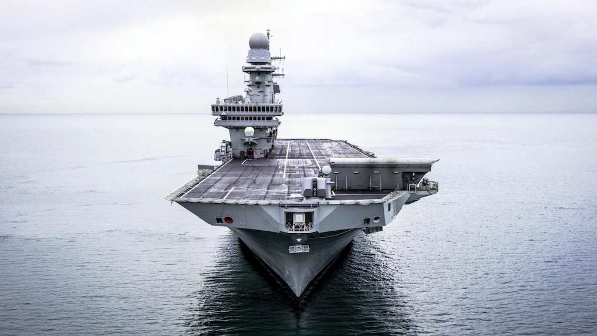 portaerei nucleare per la marina militare italiana ambizione strategica o scelta ad alto rischio da Thesocialpost.it portaerei nucleare per la marina militare italiana ambizione strategica o scelta ad alto rischio