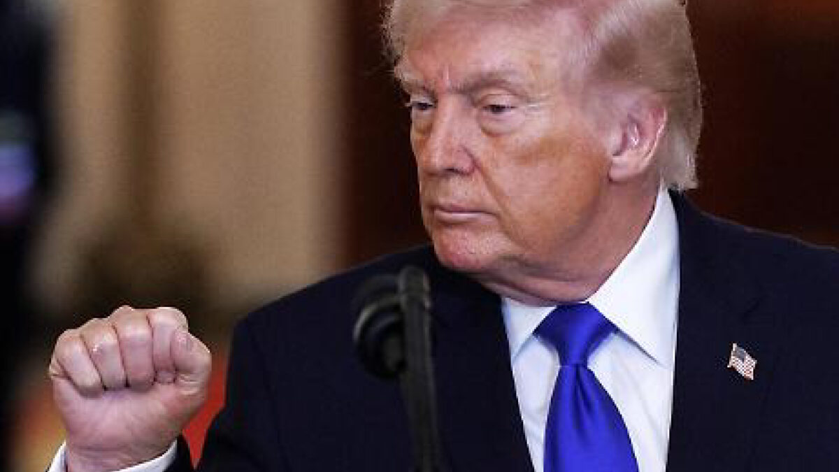 Attacco Usa e Israele all’Iran, perché Trump ha deciso di colpire proprio adesso Attacco Usa e Israele all’Iran, perché Trump ha deciso di colpire proprio adesso