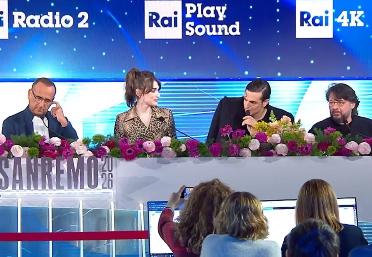 Carlo Conti in conferenza stampa a Sanremo 2026