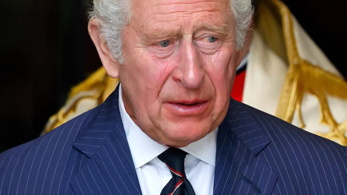 ipotesi abdicazione re carlo l8217indiscrezione 232 clamorosa cosa succede da Thesocialpost.it ipotesi abdicazione re carlo l8217indiscrezione 232 clamorosa cosa succede