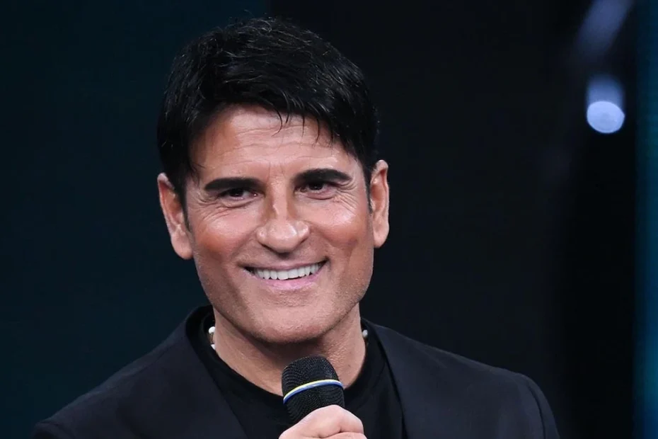 Chi è Sal Da Vinci a Sanremo 2026: età, altezza, peso, nome vero, origini, moglie e figli