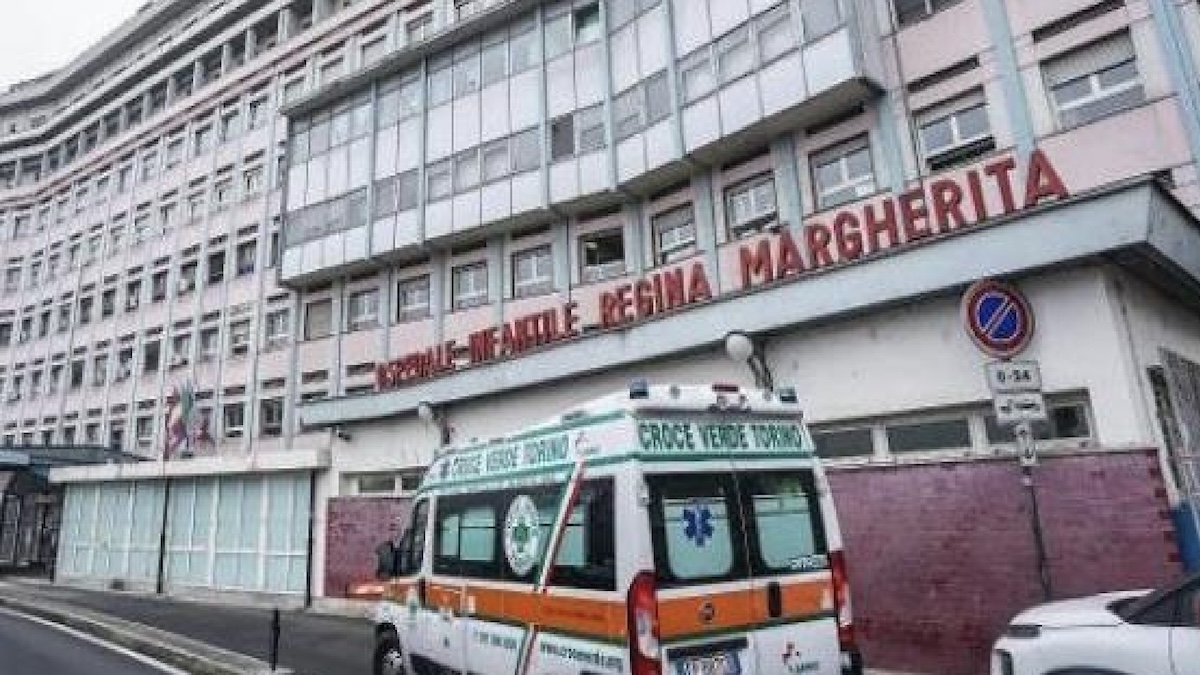 torino morto il bimbo di 5 mesi precipitato dalle scale la mamma ho avuto un malore poi la tragedia da Thesocialpost.it torino morto il bimbo di 5 mesi precipitato dalle scale la mamma ho avuto un malore poi la tragedia