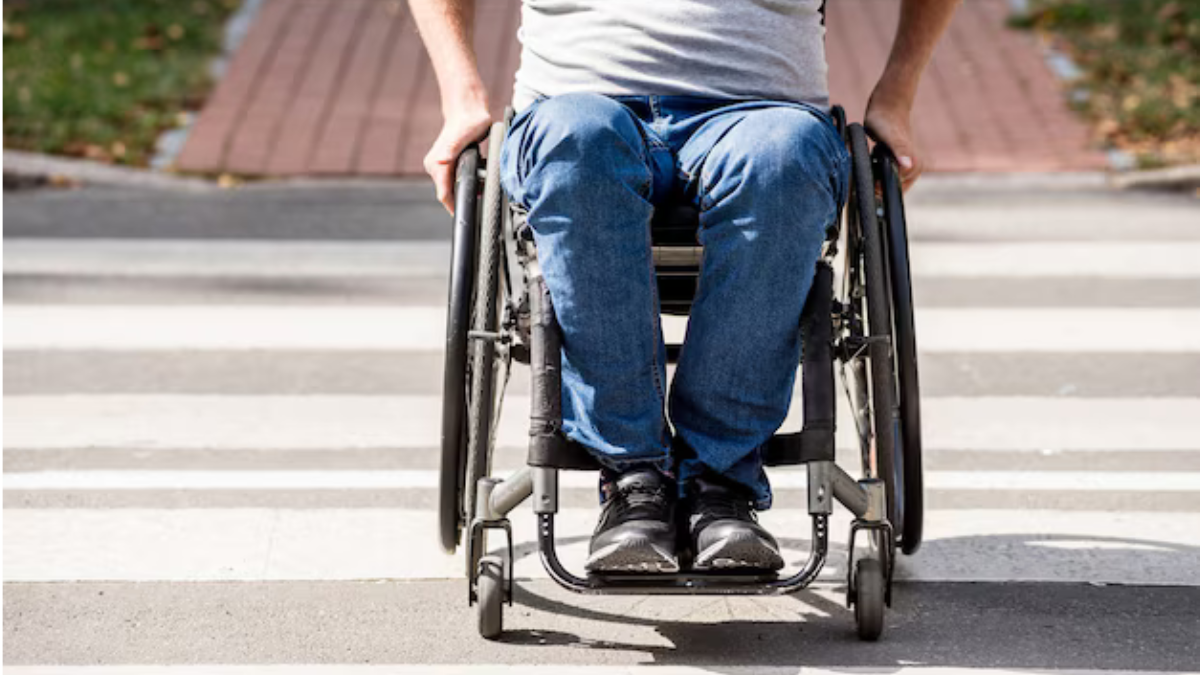 Foggia, fanno un convegno sulla disabilità ma le sedie a rotelle non possono accedere