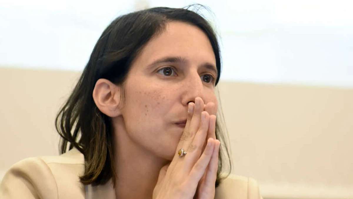 “Lascia il PD”. Colpo durissimo per Elly Schlein, perde un nome pesante: “Ha scelto Forza Italia” “Lascia il PD”. Colpo durissimo per Elly Schlein, perde un nome pesante: “Ha scelto Forza Italia”