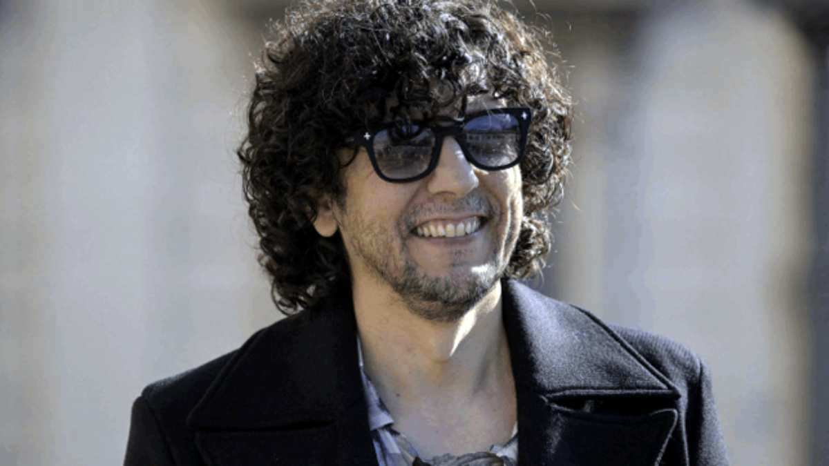 ermal meta e la malattia che gli ha cambiato la vita il retroscena prima di sanremo 2026 da Thesocialpost.it ermal meta e la malattia che gli ha cambiato la vita il retroscena prima di sanremo 2026