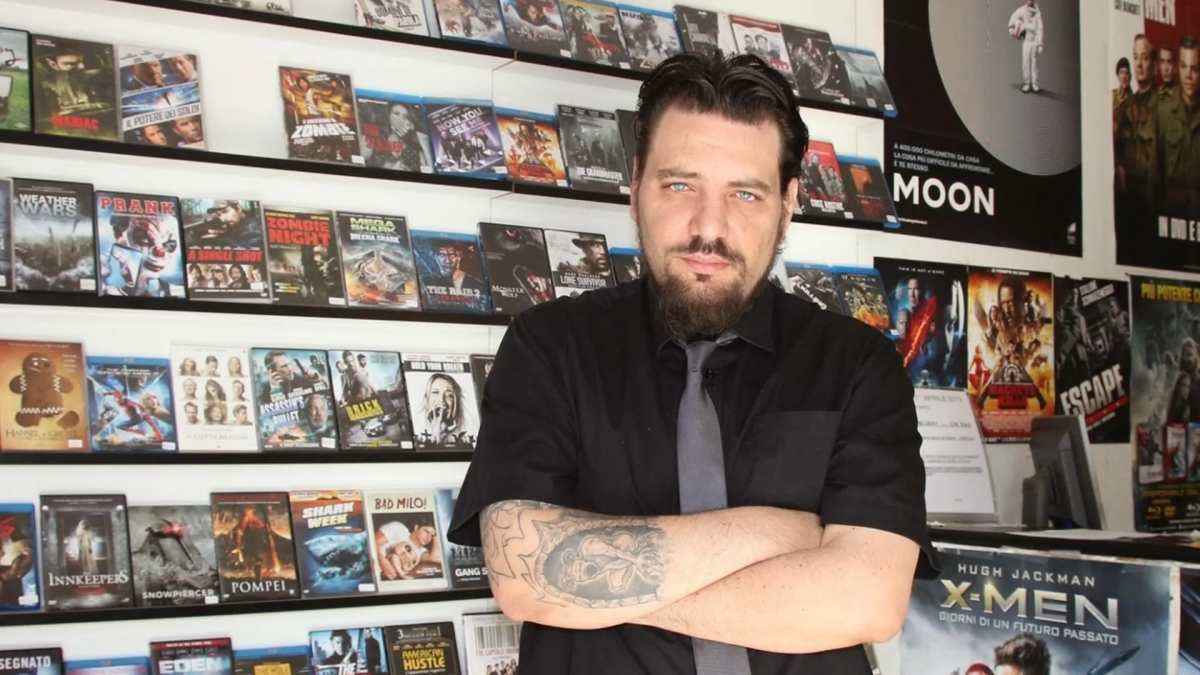 È morto Federico Frusciante, critico cinematografico e musicale molto amato sul web È morto Federico Frusciante, critico cinematografico e musicale molto amato sul web