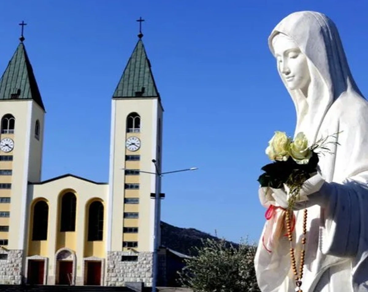 Collina delle apparizioni di Medjugorje, luogo simbolo dei messaggi
