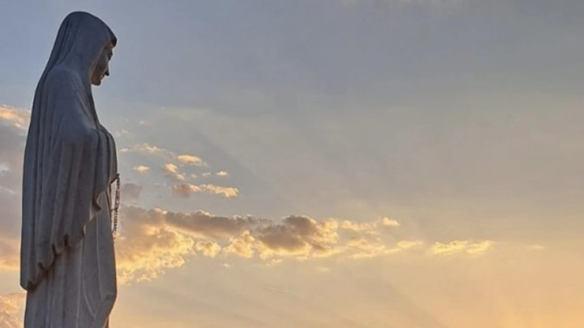 “È iniziata l’apocalisse”. Medjugorje, l’ultima profezia: “Ancora 7 anni, poi…”. L’esponente della chiesa svela tutto