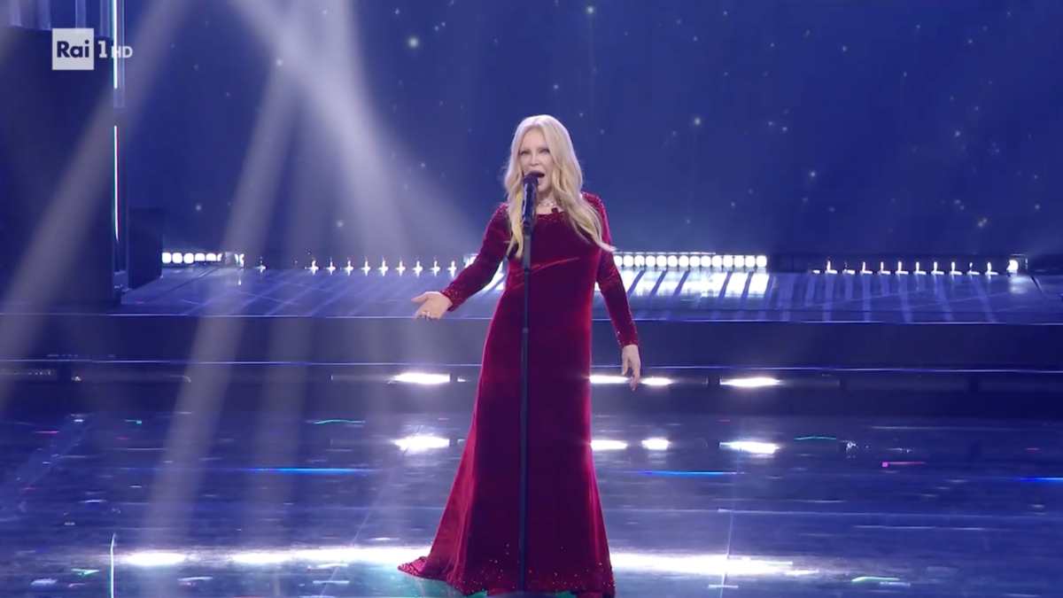 Patty Pravo sfida il tempo: 77 anni e un carisma che non arretra Patty Pravo sfida il tempo: 77 anni e un carisma che non arretra