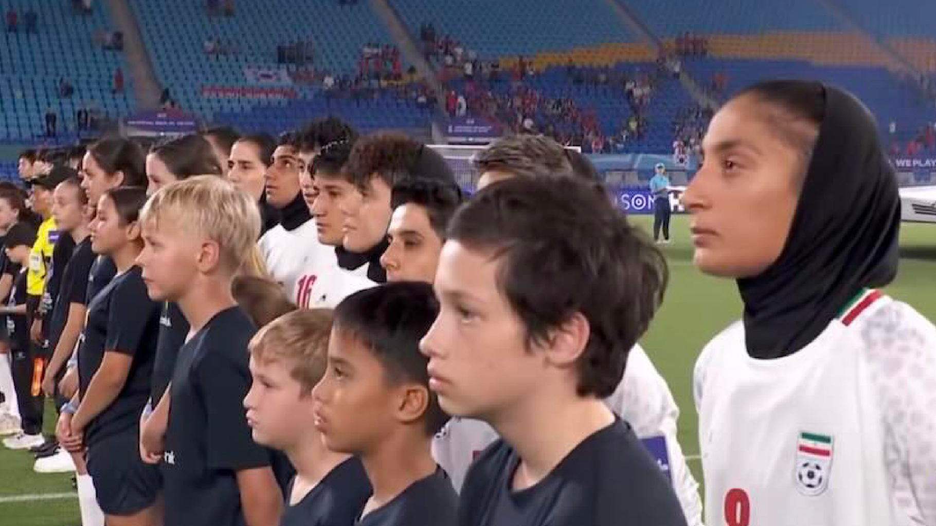 iran il silenzio delle calciatrici sull8217inno scatena la furia del regime timori per il ritorno a teheran da Thesocialpost.it iran il silenzio delle calciatrici sull8217inno scatena la furia del regime timori per il ritorno a teheran