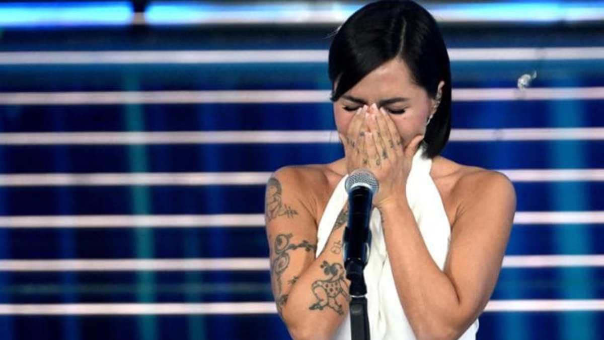 Sanremo 2026, Sal Da Vinci trionfa ma il nono posto di Serena Brancale accende le polemiche