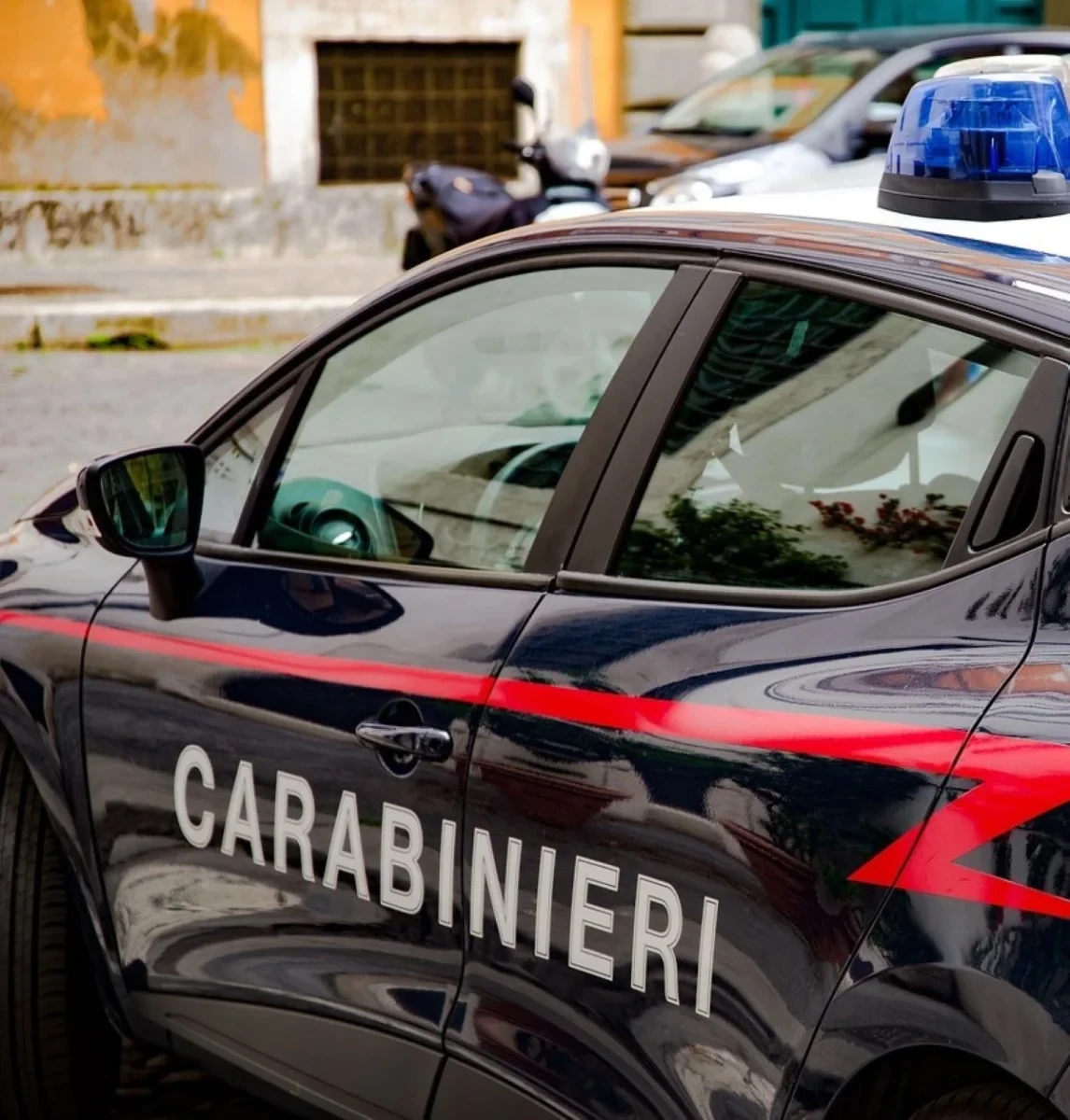 Carabinieri in servizio durante attività di controllo e monitoraggio