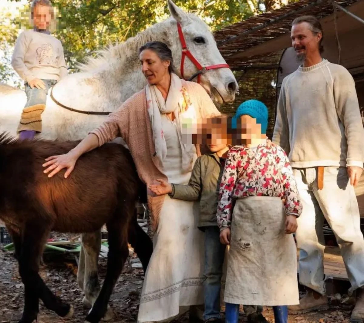 Famiglia nel bosco: seconda immagine sul caso e sull'intervento del garante