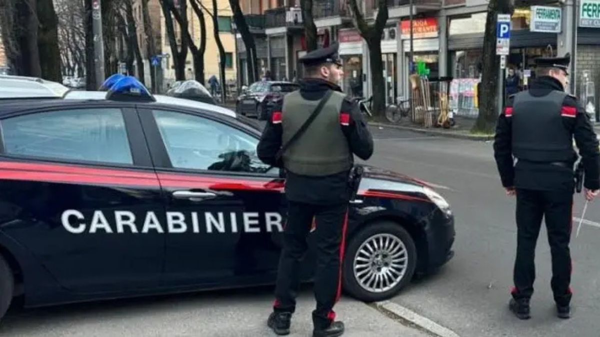 mantova tunisino senza patente inseguito per 10 km con ascia sotto al sedile da Thesocialpost.it mantova tunisino senza patente inseguito per 10 km con ascia sotto al sedile