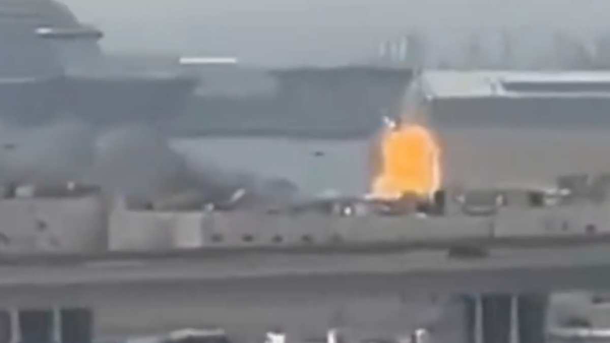 iran ucciso khamenei putin condoglianze diritto violato trump nuova leadership vuole parlare con me da Thesocialpost.it iran ucciso khamenei putin condoglianze diritto violato trump nuova leadership vuole parlare con me