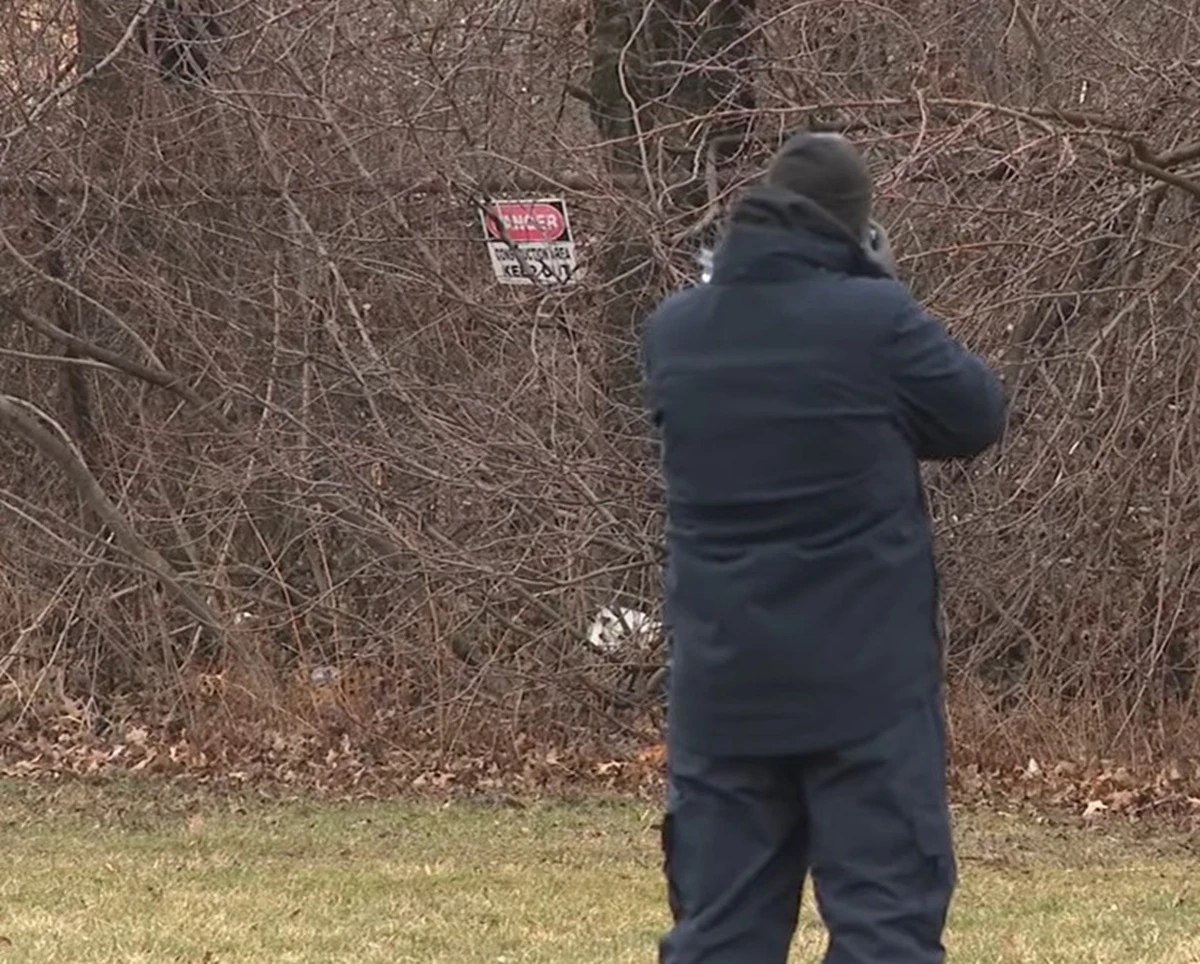 Campo a Cleveland dove sono stati trovati i corpi di due bambine sepolti in valigie