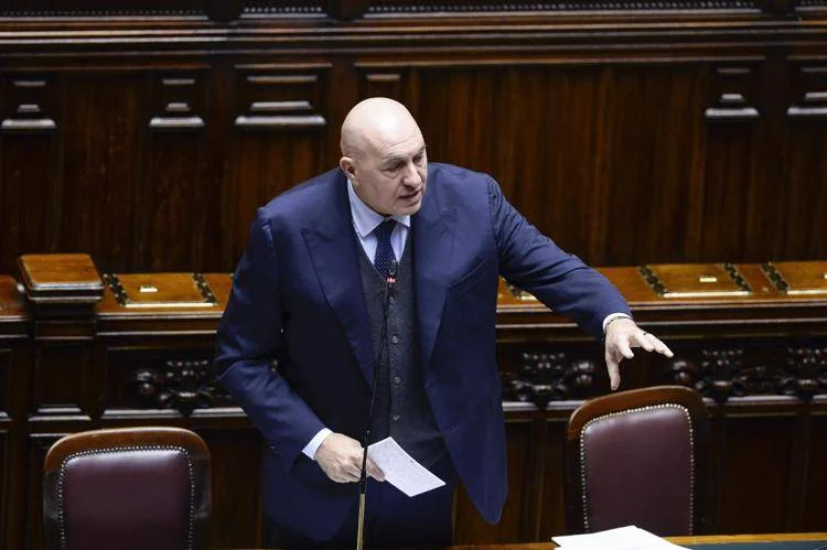 “Situazione drammatica”. L’annuncio di Crosetto, parole terribili