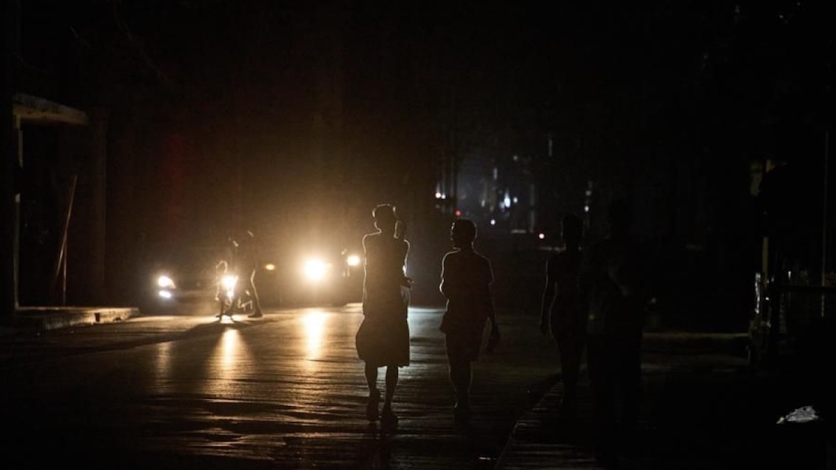 Terremoto e paura sull’isola: immagine simbolica della scossa e dell’emergenza