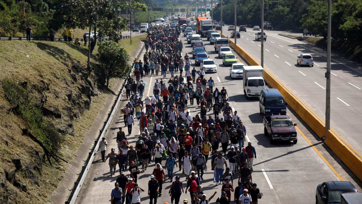 dalla deportazione alla detenzione esternalizzata il nuovo confine opaco tra usa ed el salvador160 da Thesocialpost.it dalla deportazione alla detenzione esternalizzata il nuovo confine opaco tra usa ed el salvador160