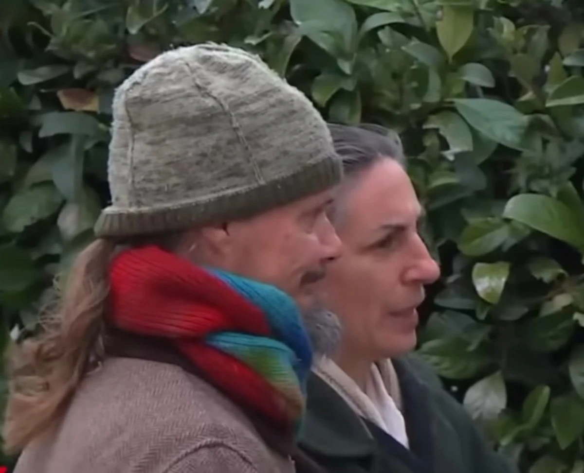 Immagine della famiglia del bosco collegata alla vicenda