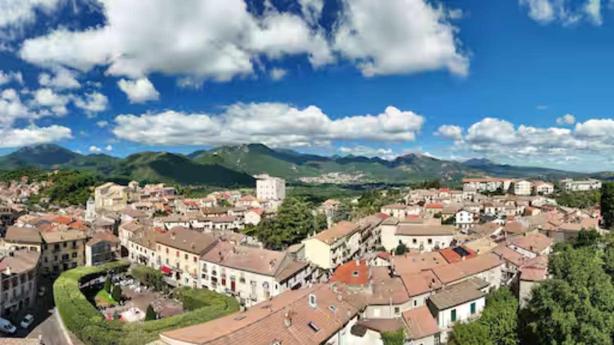 terremoto in irpinia scossa di magnitudo 28 con epicentro a forino scuole chiuse per verifiche da Thesocialpost.it terremoto in irpinia scossa di magnitudo 28 con epicentro a forino scuole chiuse per verifiche
