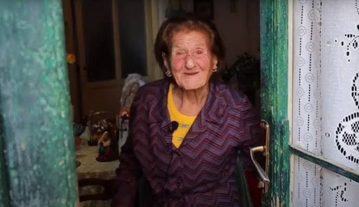 “È morta”. Paese in lacrime, era conosciuta da tutti: “Addio Rosina, la più anziana”