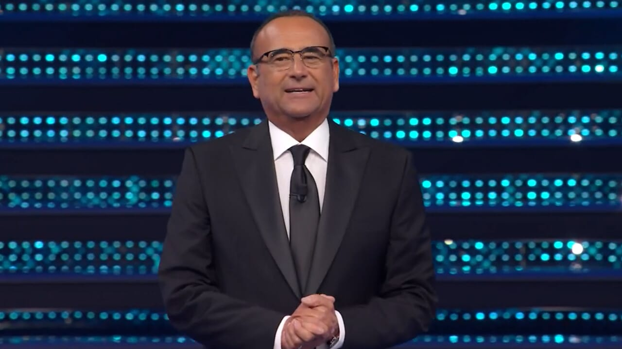 “Hai vinto tu”. Sanremo 2026, l’annuncio arriva a notte inoltrata: pubblico in delirio per il vincitore