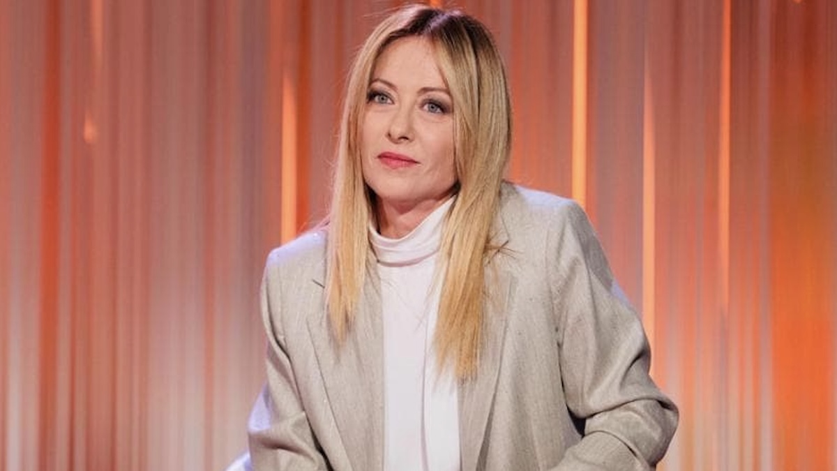 Giorgia Meloni e Daniela Santanchè durante un evento istituzionale