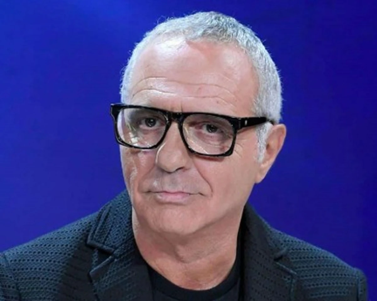 Giorgio Panariello, nuovo volto Mediaset, in uno scatto promozionale