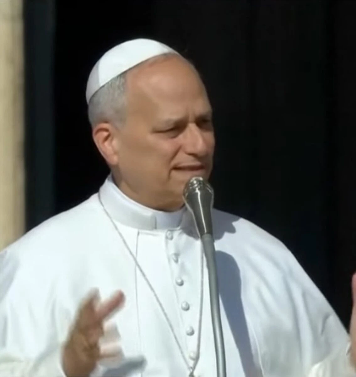 Papa Leone XIV durante un momento pubblico