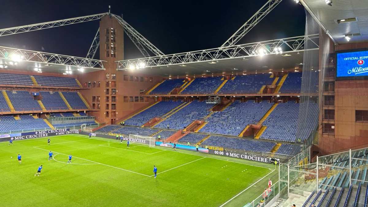 calcio non c8217232 pace per lo storico club italiano ennesimo ribaltone in panchina da Thesocialpost.it calcio non c8217232 pace per lo storico club italiano ennesimo ribaltone in panchina