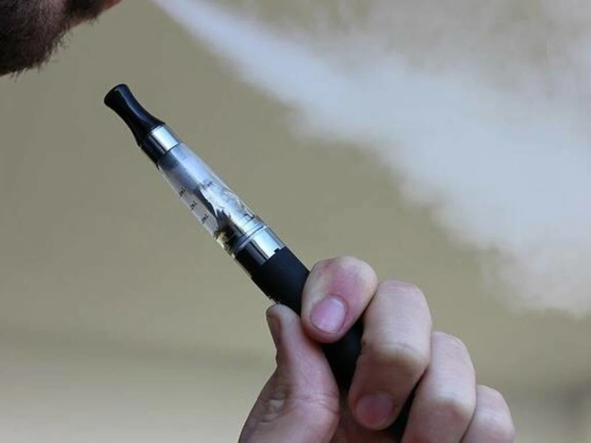 Sigaretta elettronica e vapore: svapo e salute dell’apparato respiratorio