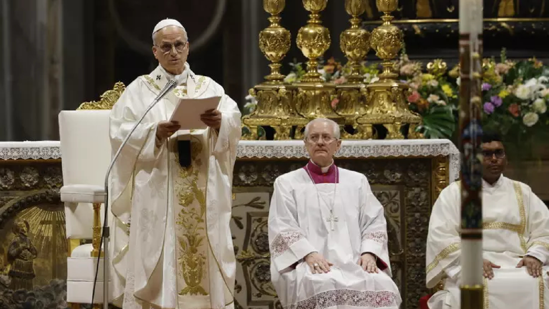 pasqua papa leone lo ha appena fatto un gesto potentissimo da Thesocialpost.it pasqua papa leone lo ha appena fatto un gesto potentissimo