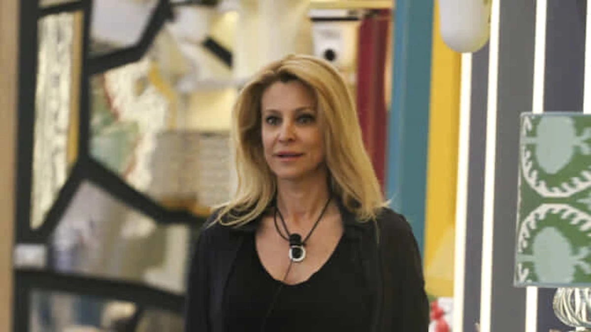 Adriana Volpe ha lasciato la casa Grande Fratello Vip | l’annuncio ...