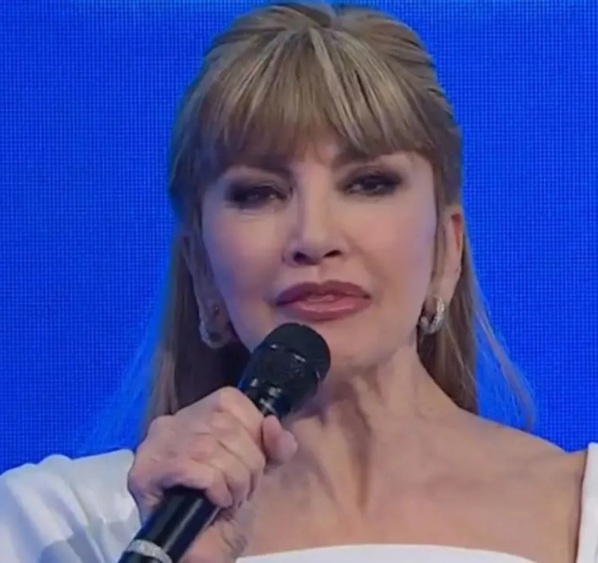 Milly Carlucci in studio a Canzonissima