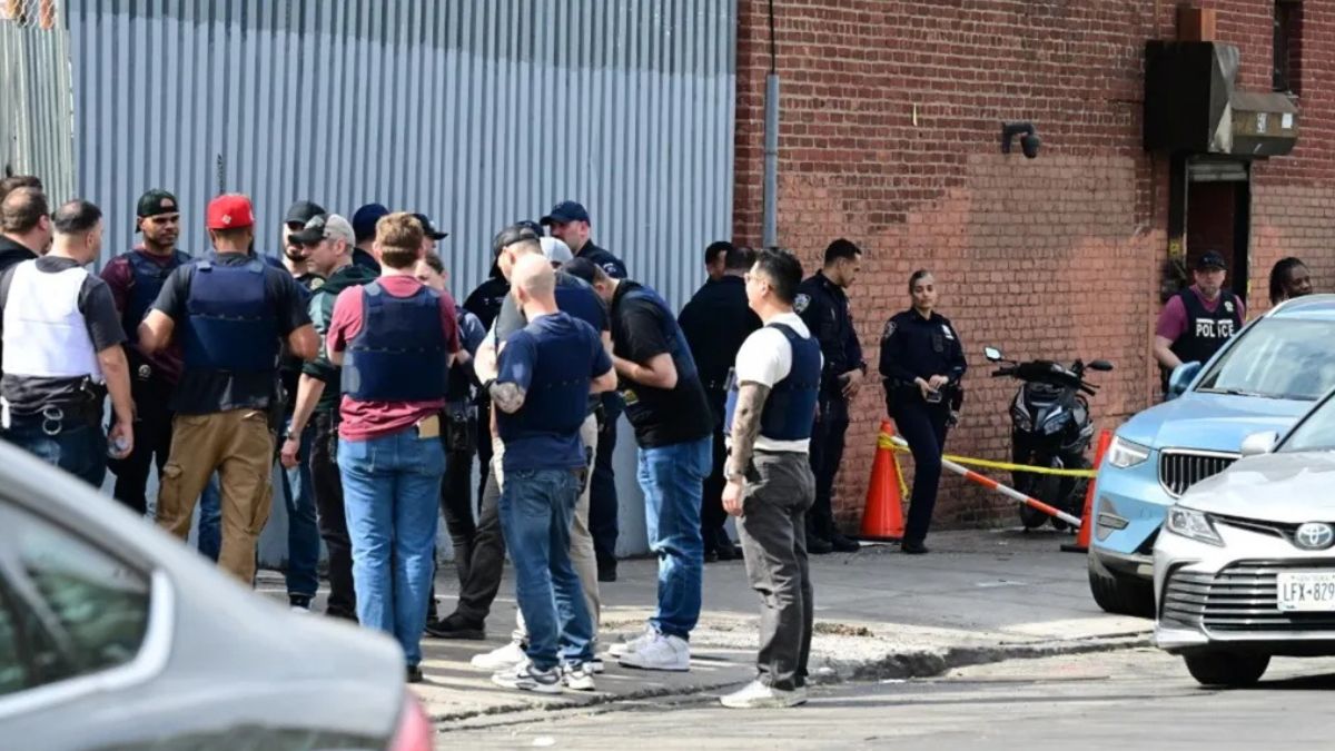 neonata di 7 mesi uccisa da un proiettile vagante a new york durante una sparatoria tra gang da Thesocialpost.it neonata di 7 mesi uccisa da un proiettile vagante a new york durante una sparatoria tra gang