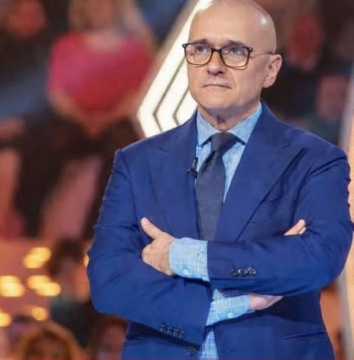 Alfonso Signorini, ex direttore di Chi, durante un periodo di polemiche e cambiamenti