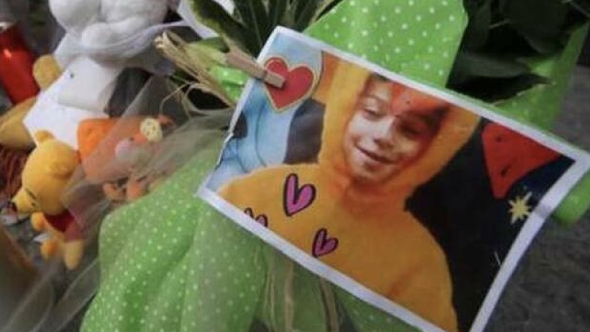 il piccolo giuseppe massacrato dal compagno della mamma ora le condanne da Thesocialpost.it il piccolo giuseppe massacrato dal compagno della mamma ora le condanne