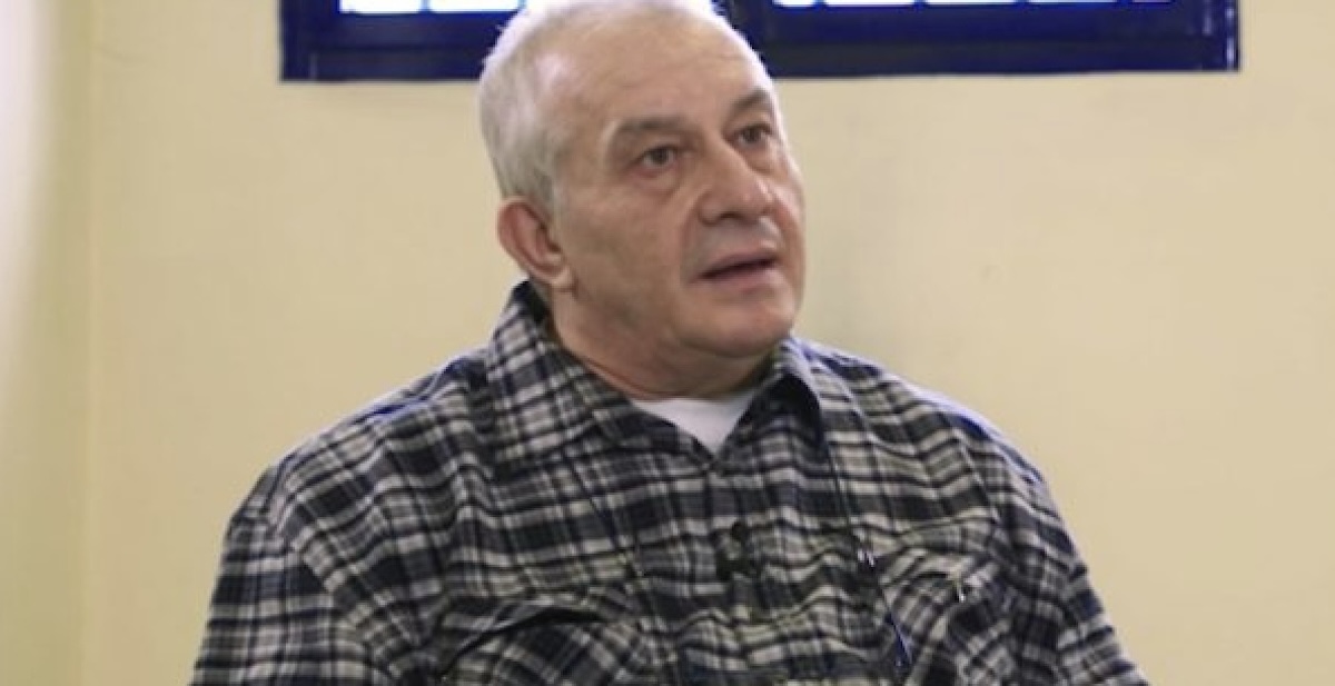 Olindo Romano durante un colloquio dal carcere: caso Strage di Erba