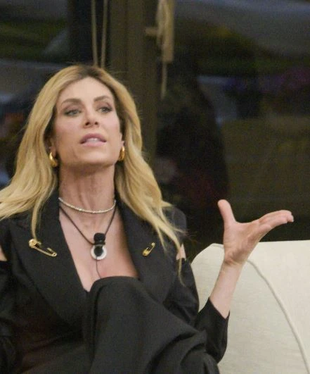 Paola Caruso al Grande Fratello Vip: eliminazione e retroscena