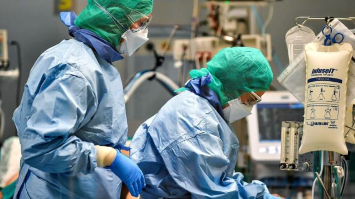 ebola nuovo focolaio scattano le restrizioni negli stati uniti da Thesocialpost.it ebola nuovo focolaio scattano le restrizioni negli stati uniti