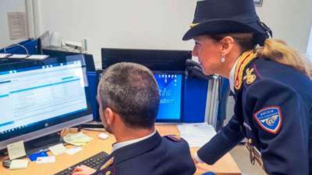 rischio multa arriva la nuova truffa in italia quel messaggio da loro attenzione 232 tutto falso da Thesocialpost.it rischio multa arriva la nuova truffa in italia quel messaggio da loro attenzione 232 tutto falso